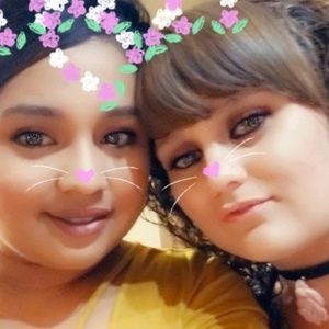 Meet your Posher, Elena